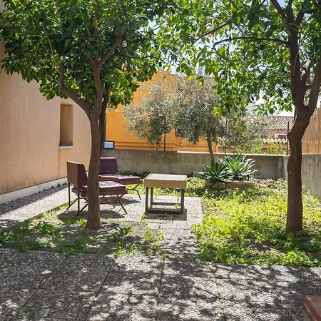 Light Garden Guest house *
