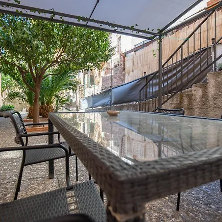 Light Garden Guest house Taormina